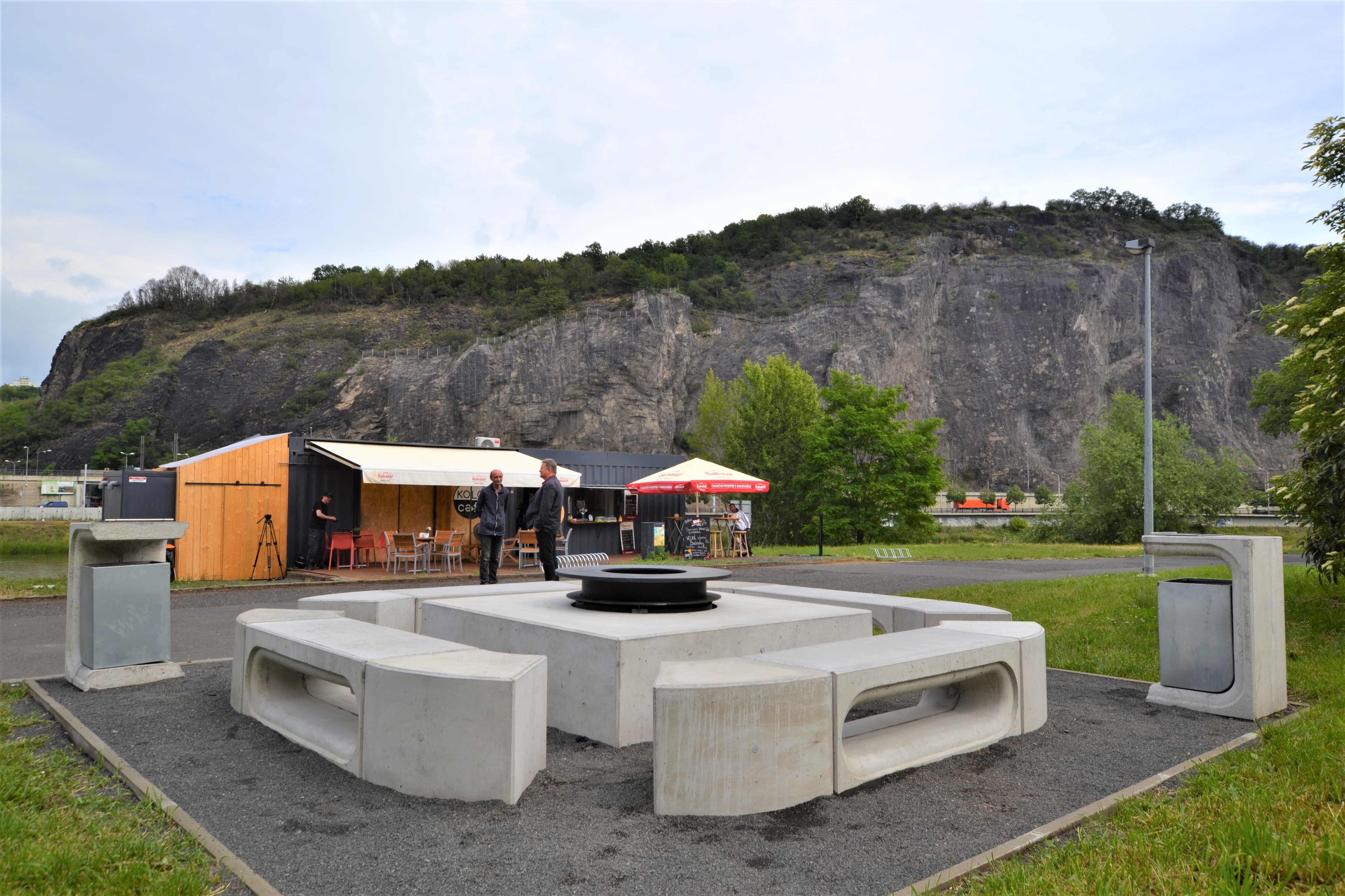 20200605 gril3 | WebJET CMS Grilovací místo na Střekově