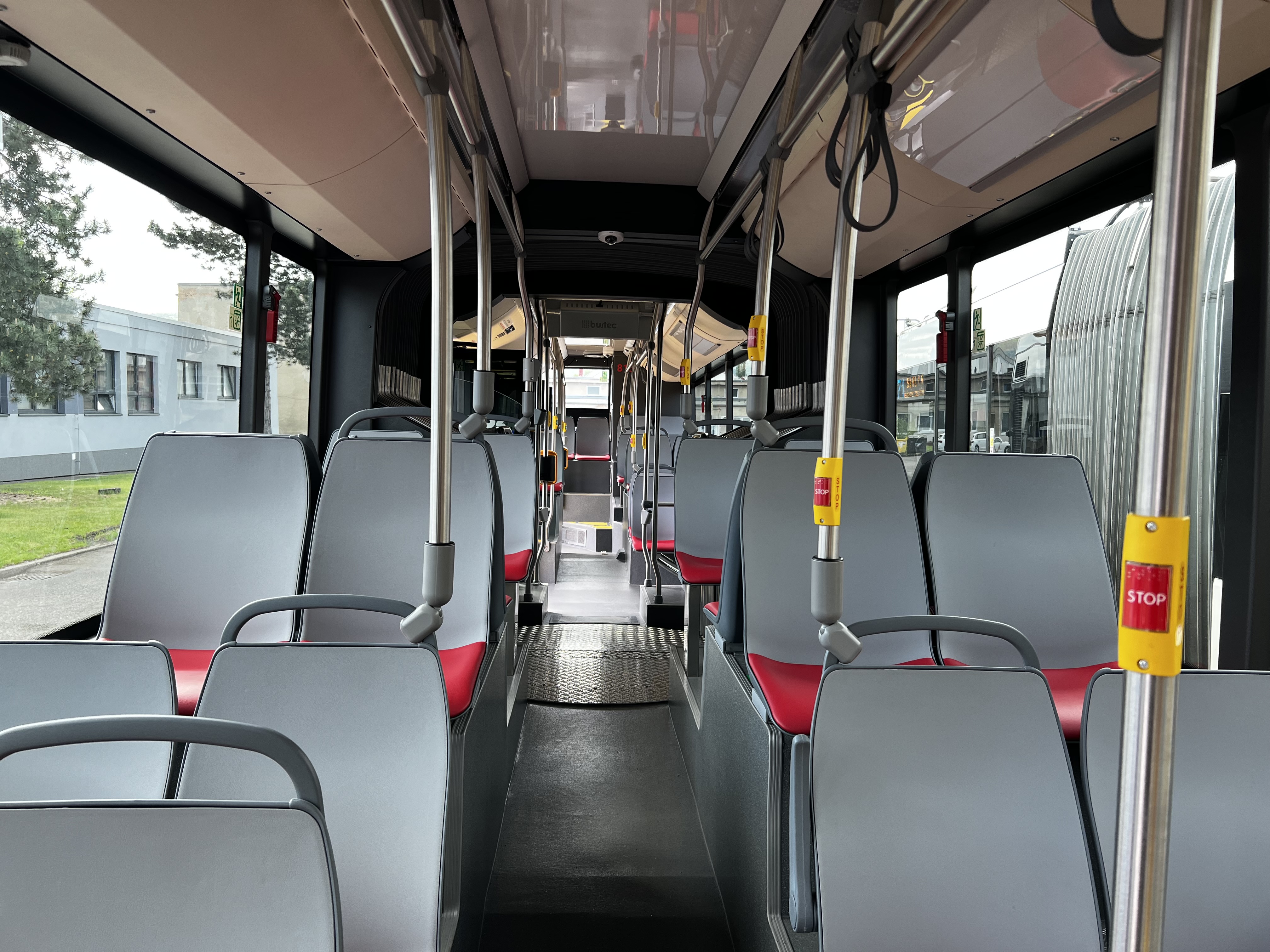 20240509 mhd velka1 | WebJET CMS Vůz MHD