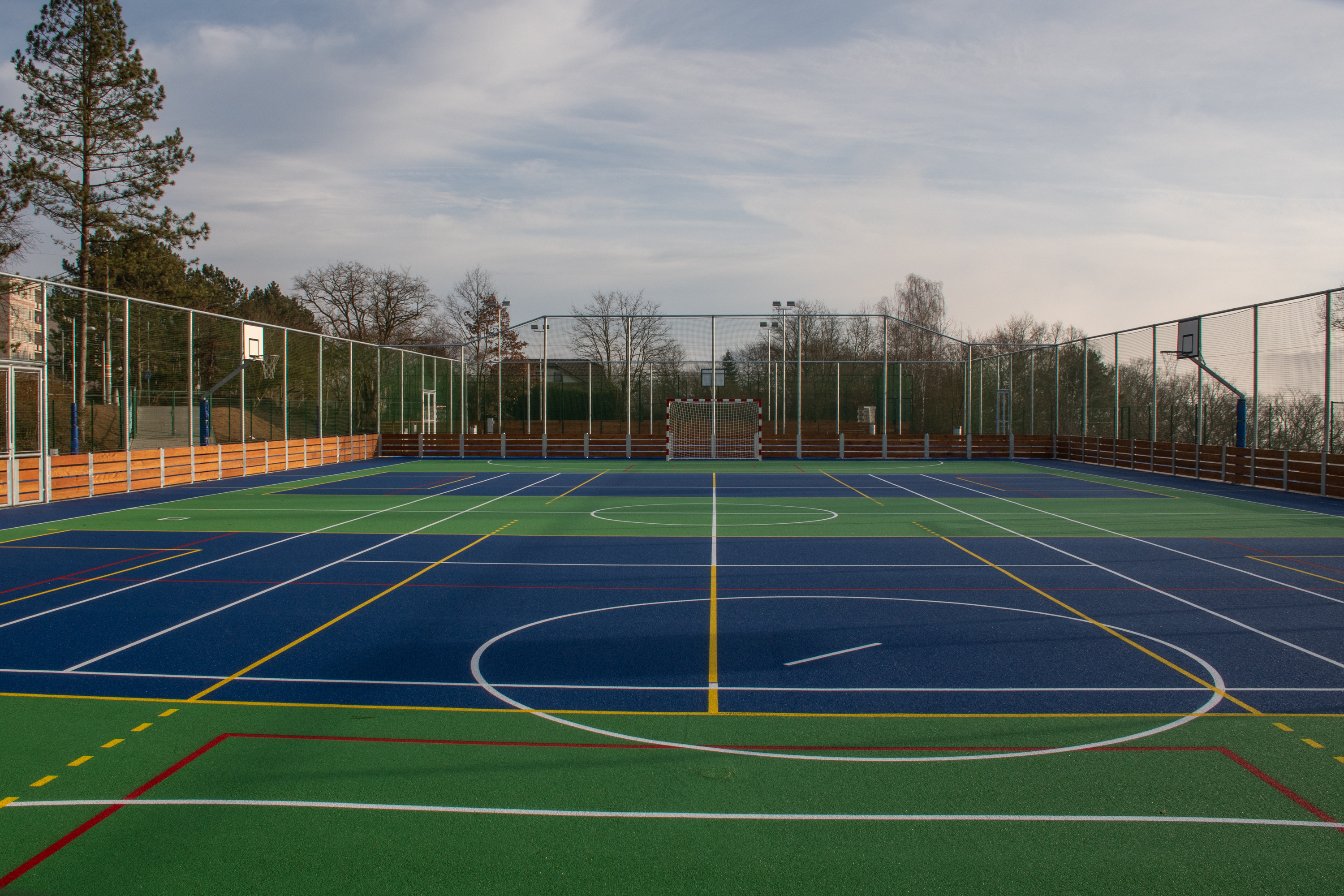 Hřiště na míčové sporty