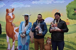 17 2 2020 ustecky masopust 7 | WebJET CMS Výherci soutěže v pojídání chleba se sádlem