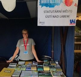 Stánek města Ústí nad Labem na Miniveletrhu cestovního ruchu v Mostě