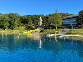 Plavecký areál Klíše